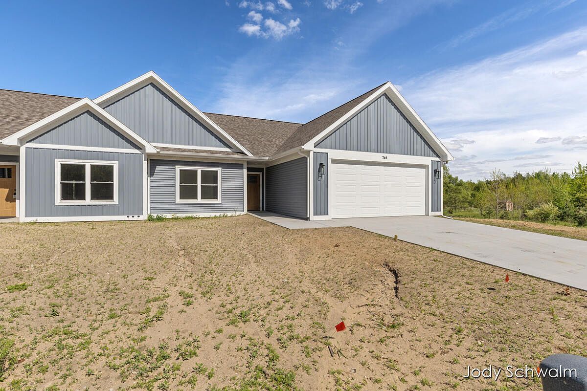 748 Noble Dr Belding, MI 48809 - Thumbnail 5