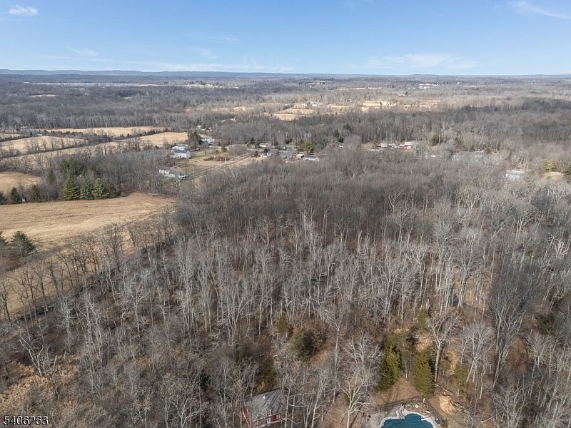 221 Old Croton Rd Flemington, NJ 08822 - Thumbnail 5