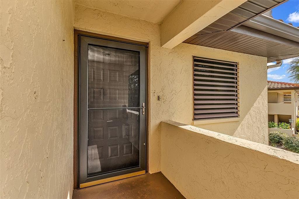 5221 Lake Village Dr #24 Sarasota, FL 34235 - Thumbnail 5