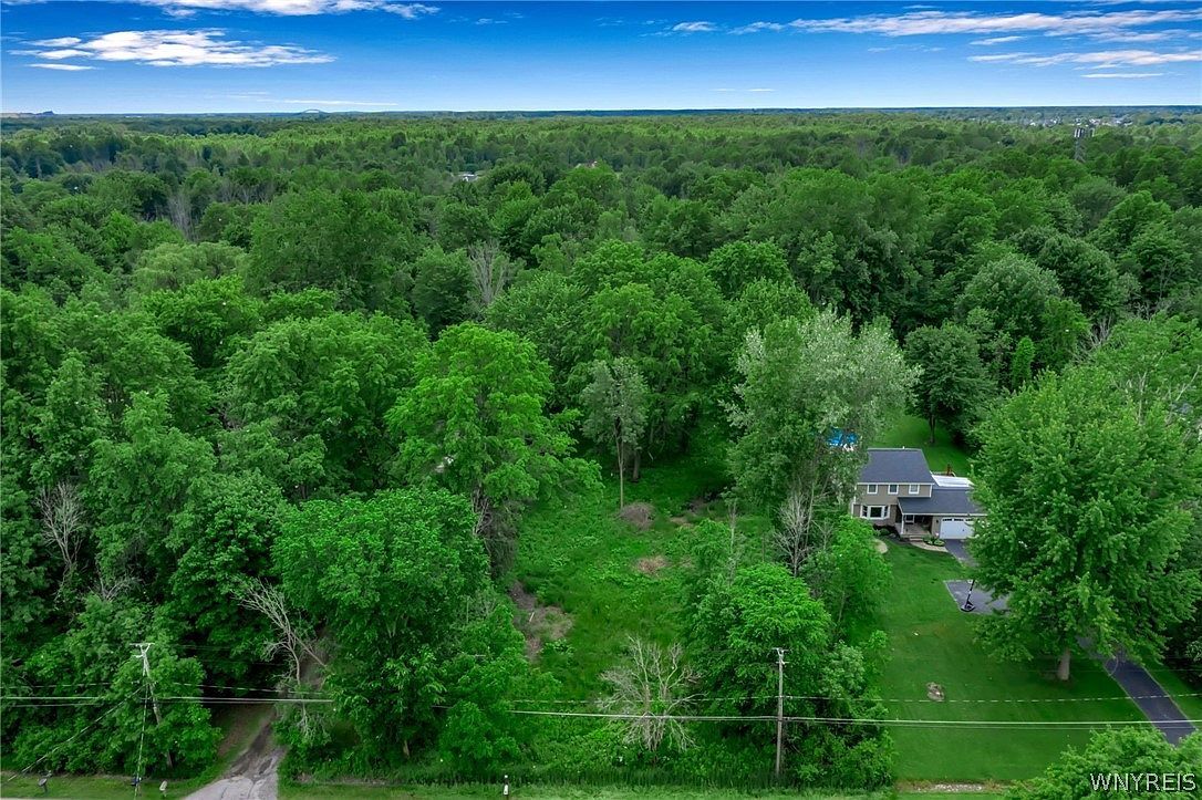 3710 E River Rd Grand Island, NY 14072 - Thumbnail 5