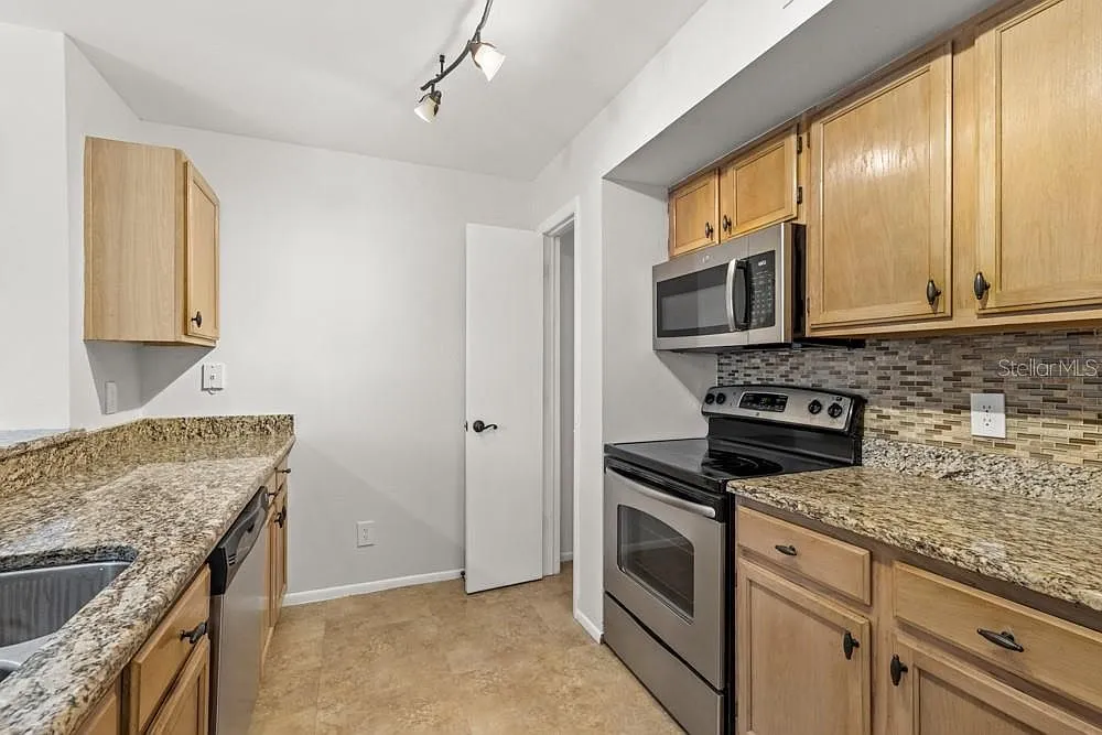 486 N Pin Oak Pl APT 308 Longwood, FL 32779 - Thumbnail 5