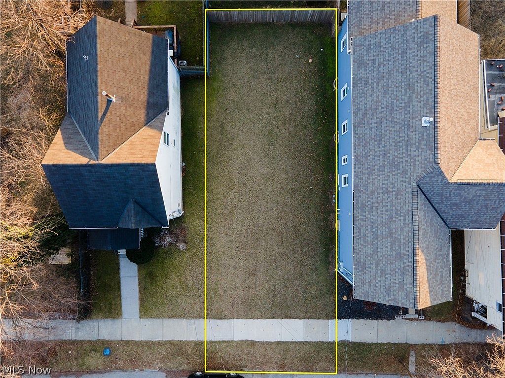 W 33rd St Cleveland, OH 44113 - Thumbnail 5