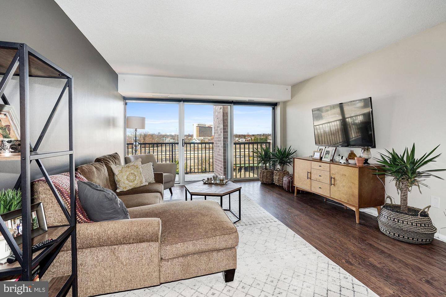 Army Navy Dr, Mechanicsville, MD, USA, Arlington, VA, 20659 - Thumbnail 5