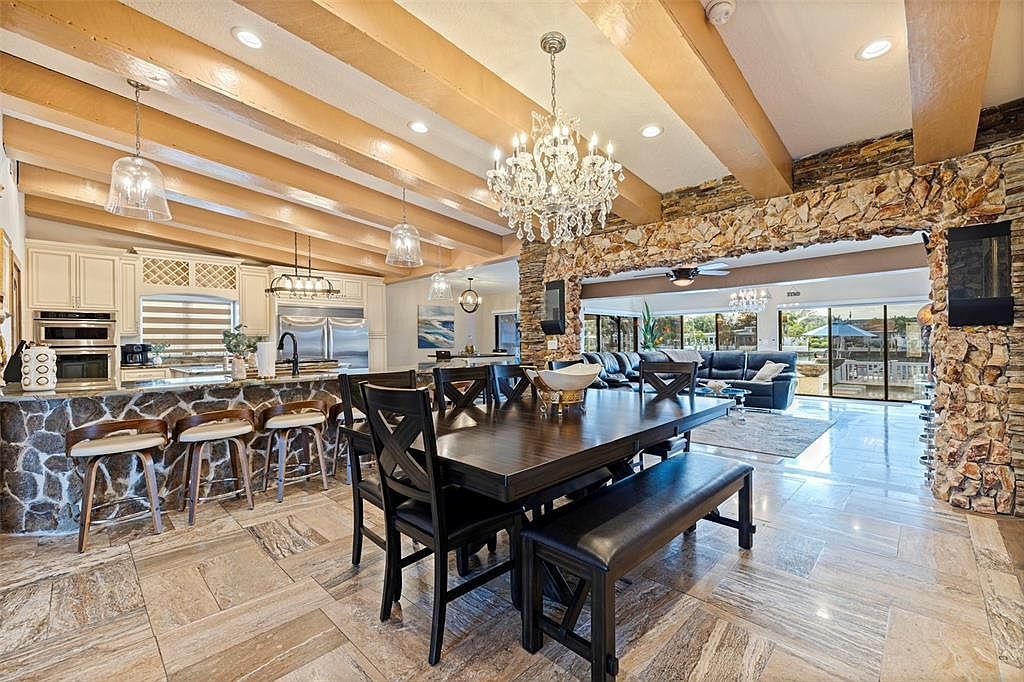 357 La Hacienda Dr Indian Rocks Beach, FL 33785 - Thumbnail 5