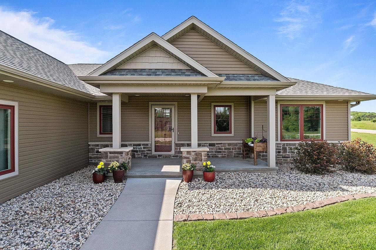 W7535 Cross Country Ln Hortonville, WI 54944 - Thumbnail 5