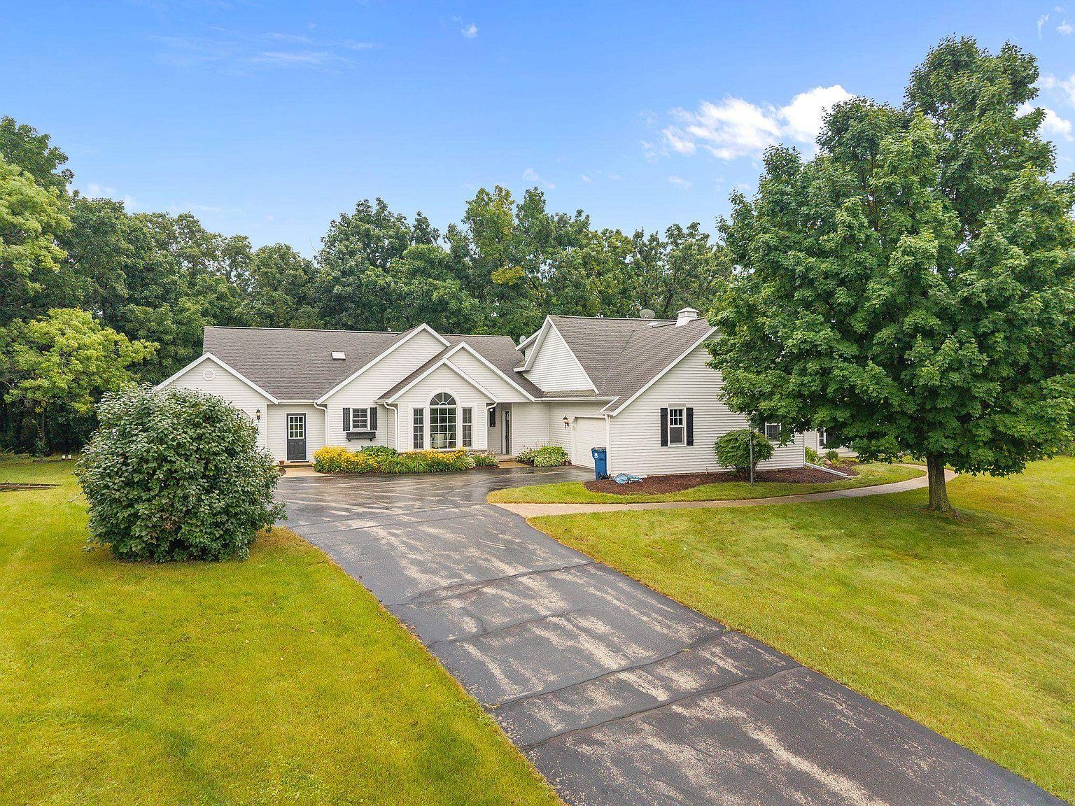 N5383 Buena Vista Dr Fond Du Lac, WI 54937 - Thumbnail 5