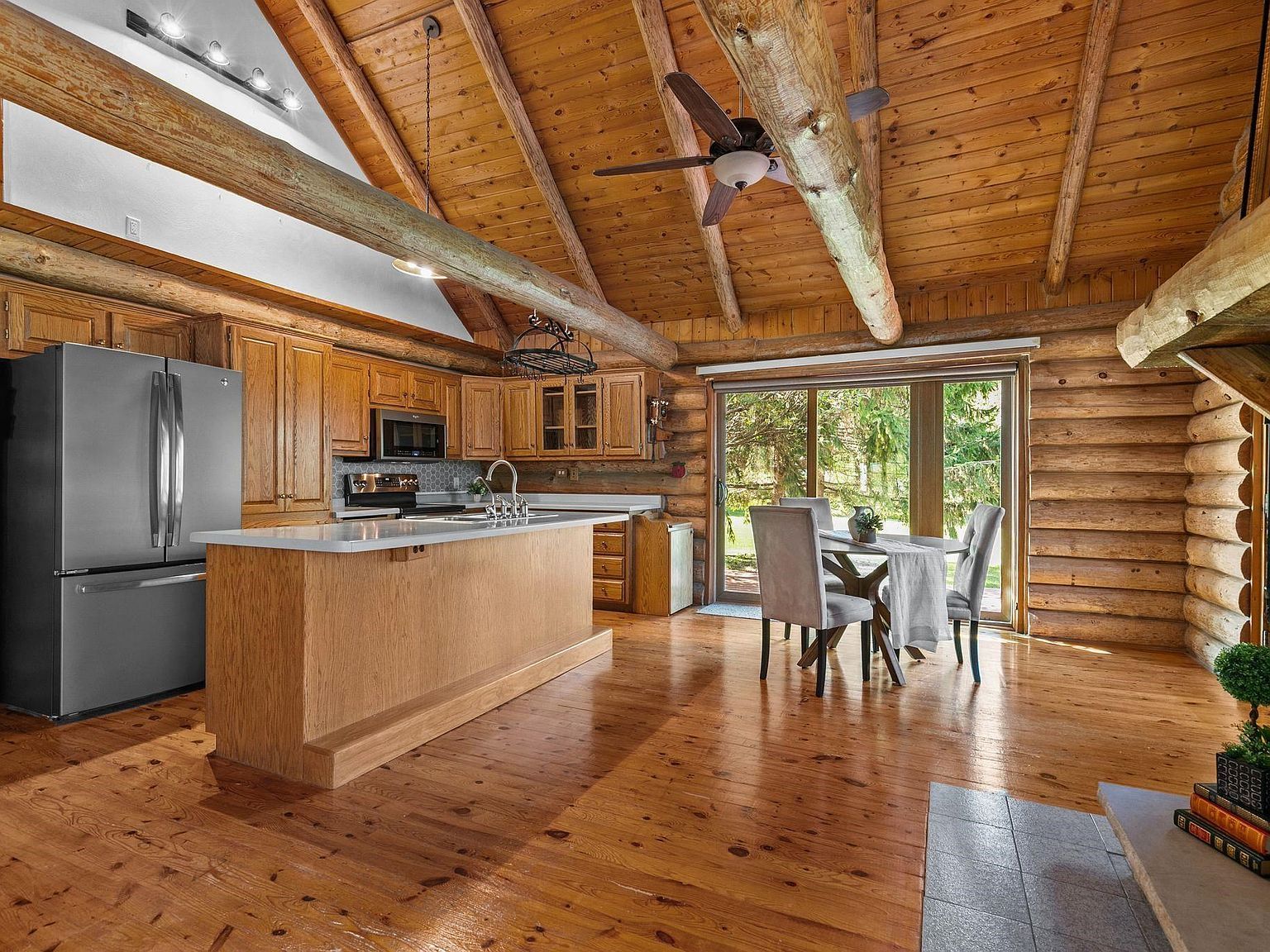 N3873 Anita Wieckert Rd Appleton, WI 54913 - Thumbnail 5