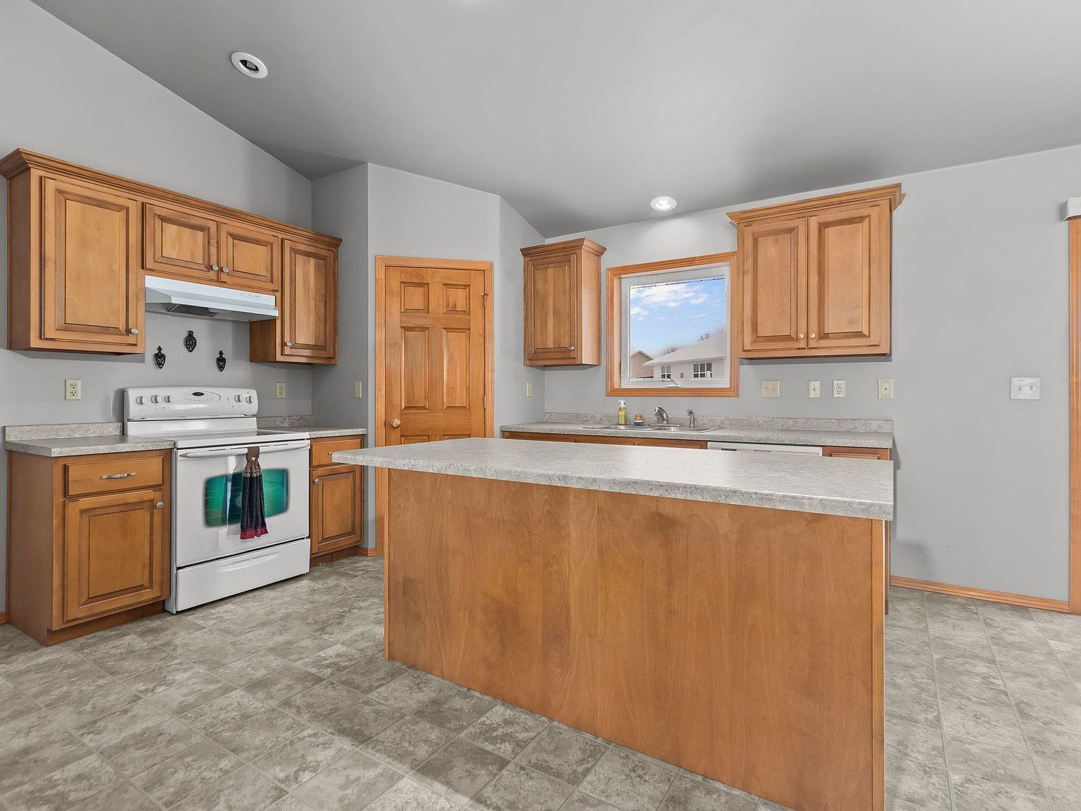 6785 Cascade Dr Greenleaf, WI 54126 - Thumbnail 5