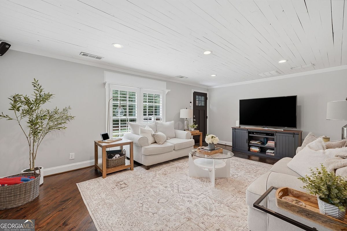 364 Holly St Canton, GA 30114 - Thumbnail 5