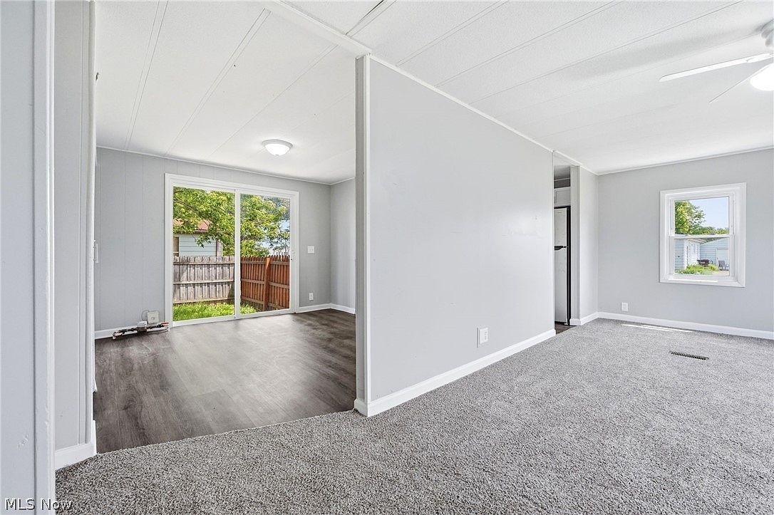 490 Arabian Ct Lagrange, OH 44050 - Thumbnail 5