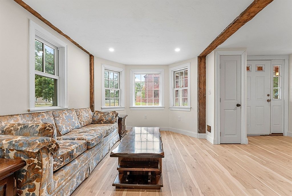 64 Worcester St West Boylston, MA 01583 - Thumbnail 5