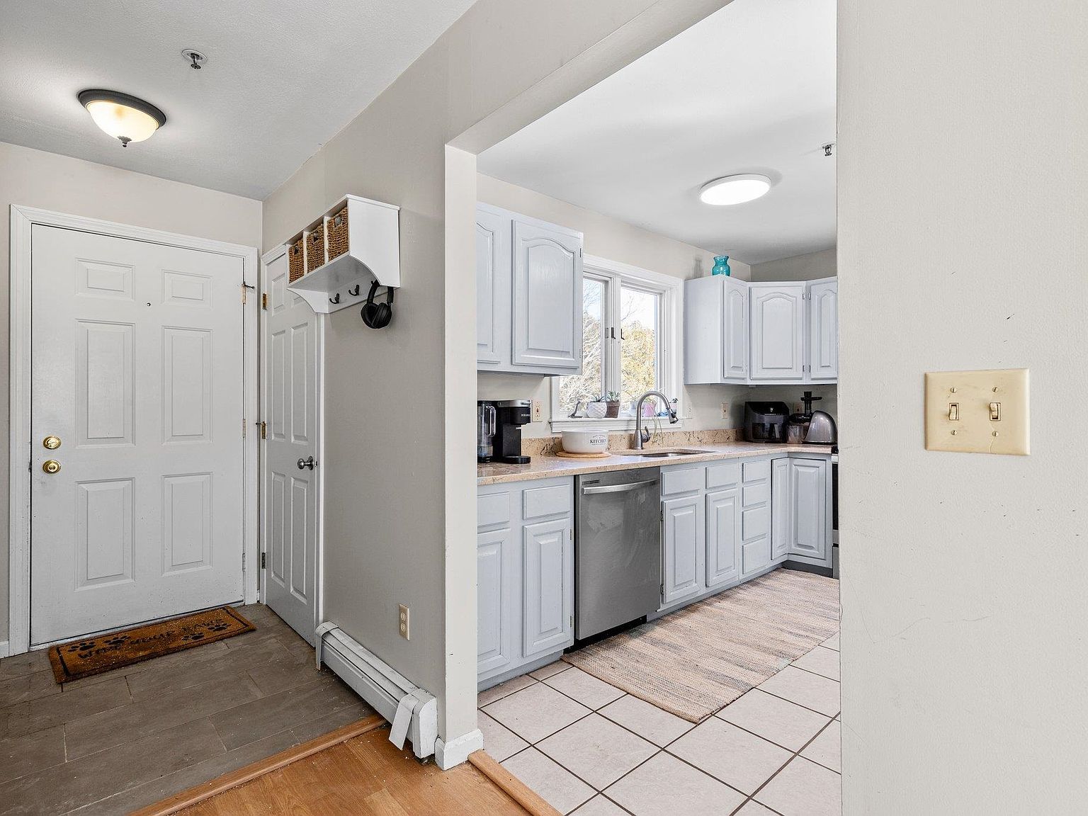 42 Katie Ln Dover, NH 03820 - Thumbnail 5