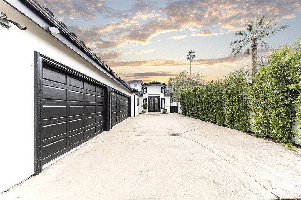 5157 Avenida Oriente Tarzana, CA 91356 - Thumbnail 5
