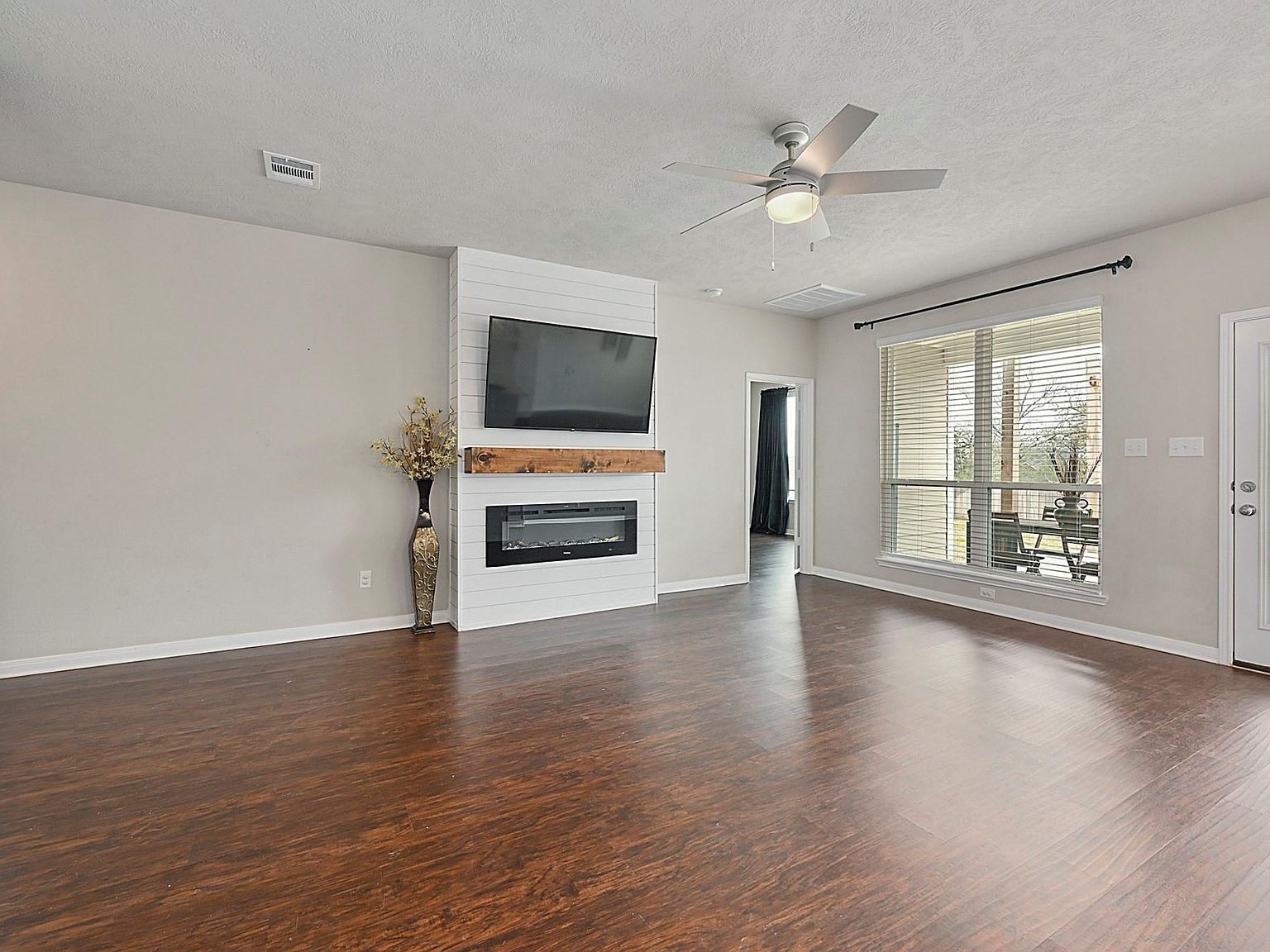 4105 Gregg Ct College Station, TX 77845 - Thumbnail 5