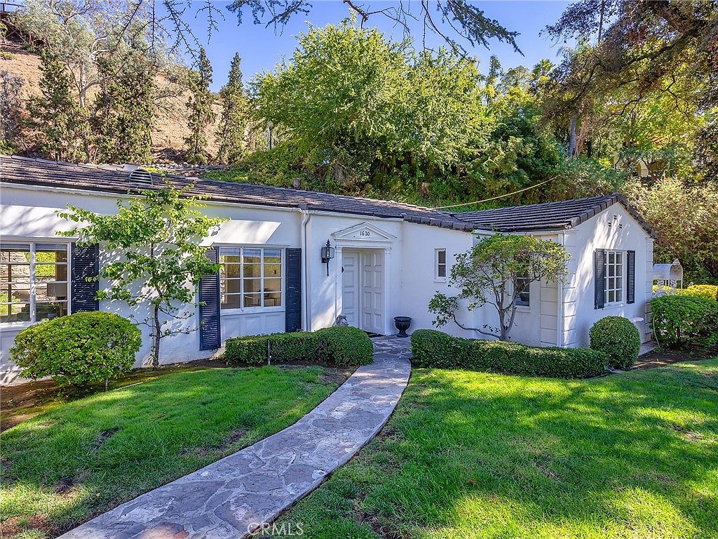 1620 Melwood Dr Glendale, CA 91207 - Thumbnail 5