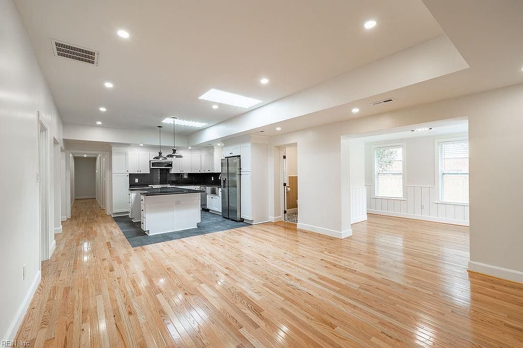 817 Englewood Dr Chesapeake, VA 23320 - Thumbnail 5