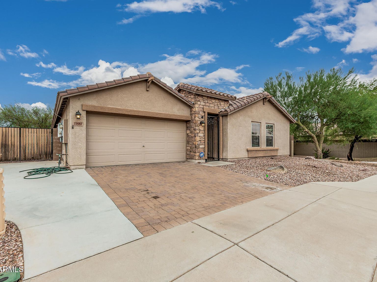 25667 W Primrose Ln Buckeye, AZ 85326 - Thumbnail 5
