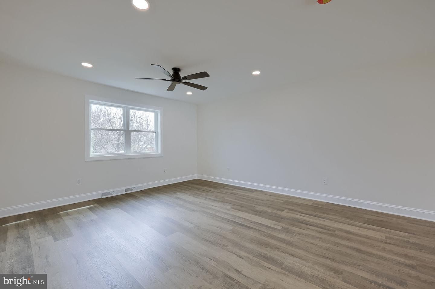 310 Kendale Rd Red Lion, PA 17356 - Thumbnail 5