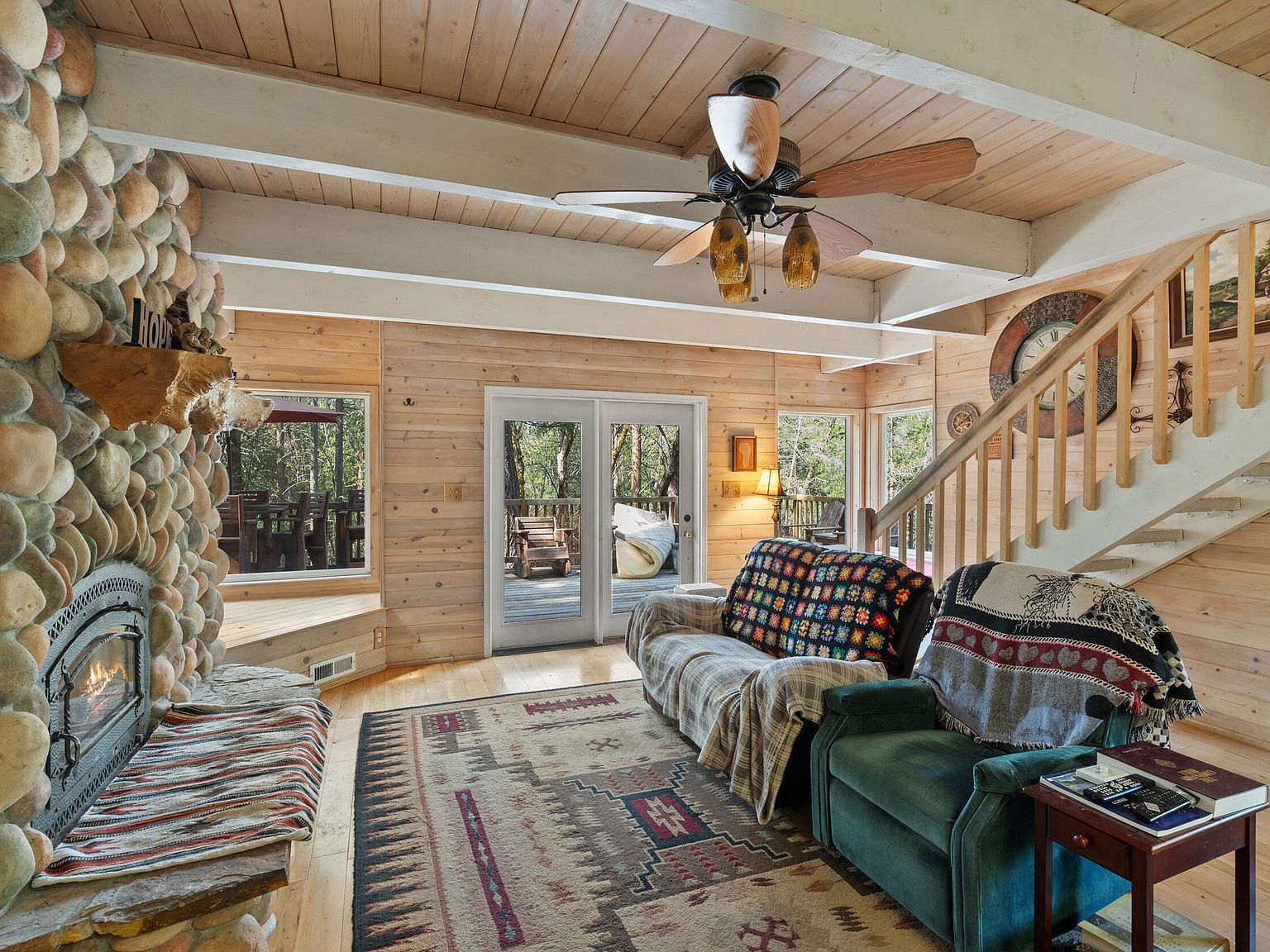 1584 Yale Creek Rd Jacksonville, OR 97530 - Thumbnail 5