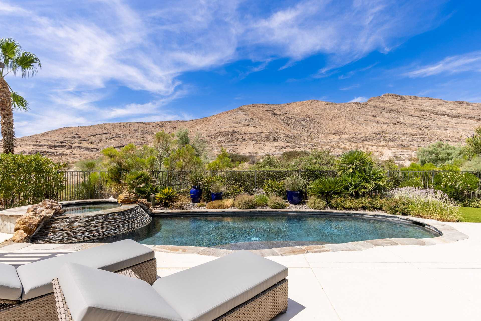 2939 Red Arrow Drive, Las Vegas, NV, USA - Thumbnail 5