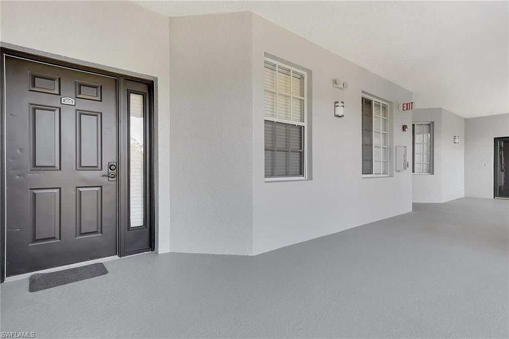 3960 Loblolly Bay Dr UNIT 306 Naples, FL 34114 - Thumbnail 5