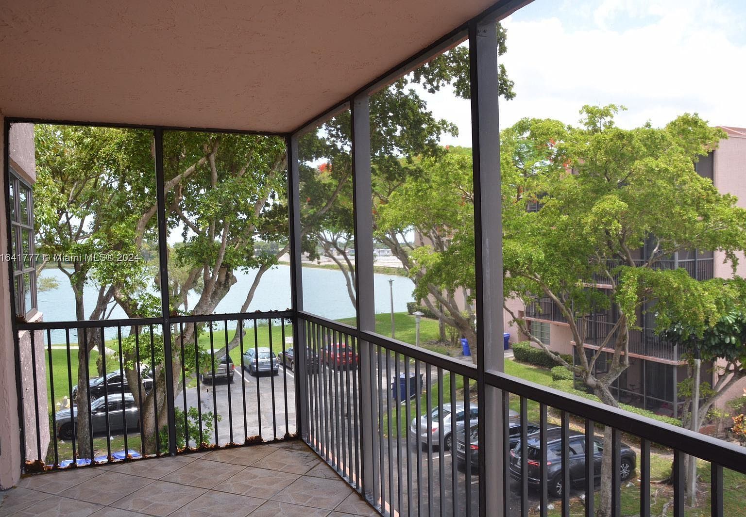 20850 San Simeon Way APT 309-5 Miami, FL 33179 - Thumbnail 5