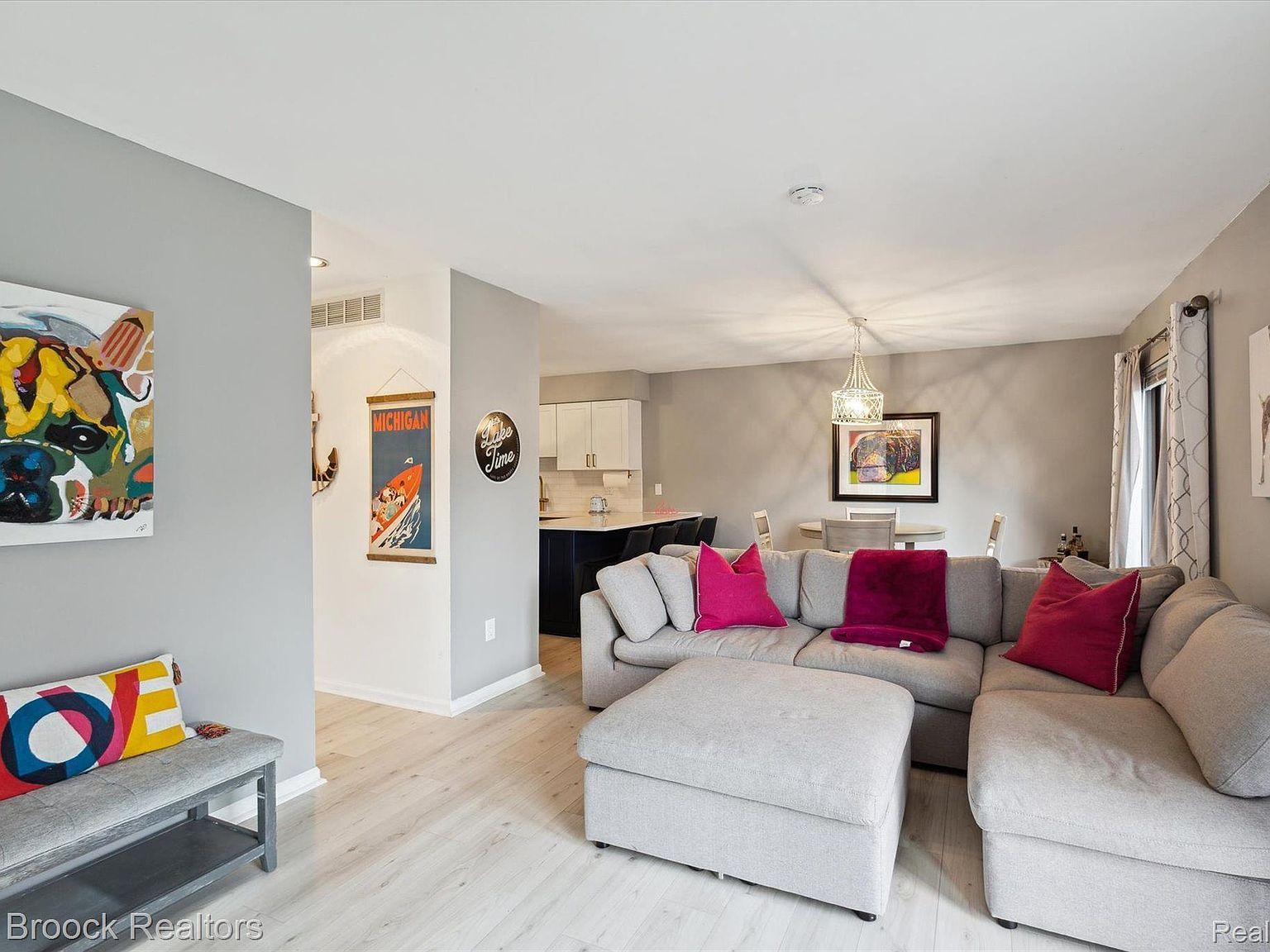 1131 Indianwood Trl #1 Walled Lake, MI 48390 - Thumbnail 5