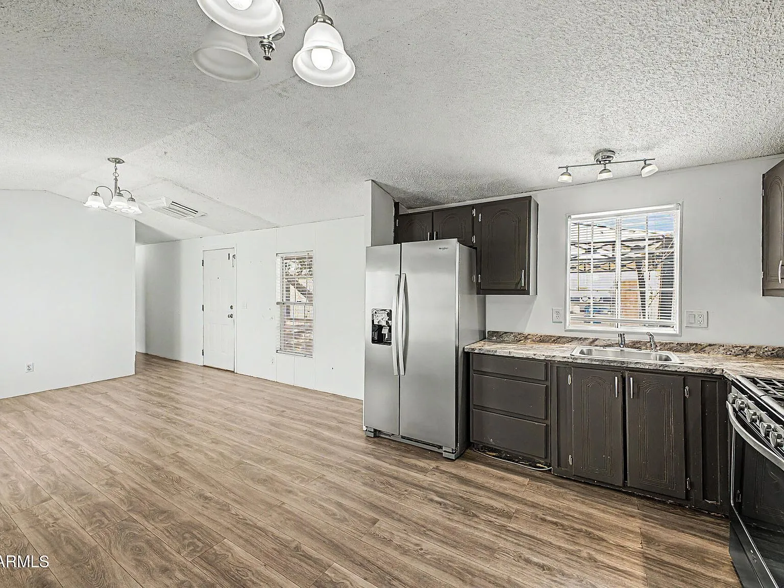 303 E SOUTH MOUNTAIN Avenue #88 Phoenix, AZ 85042 - Thumbnail 5