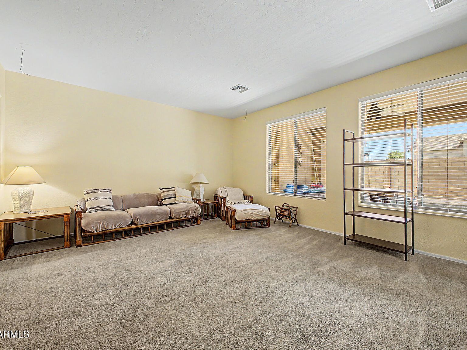 1300 E BOSI Court San Tan Valley, AZ 85140 - Thumbnail 5