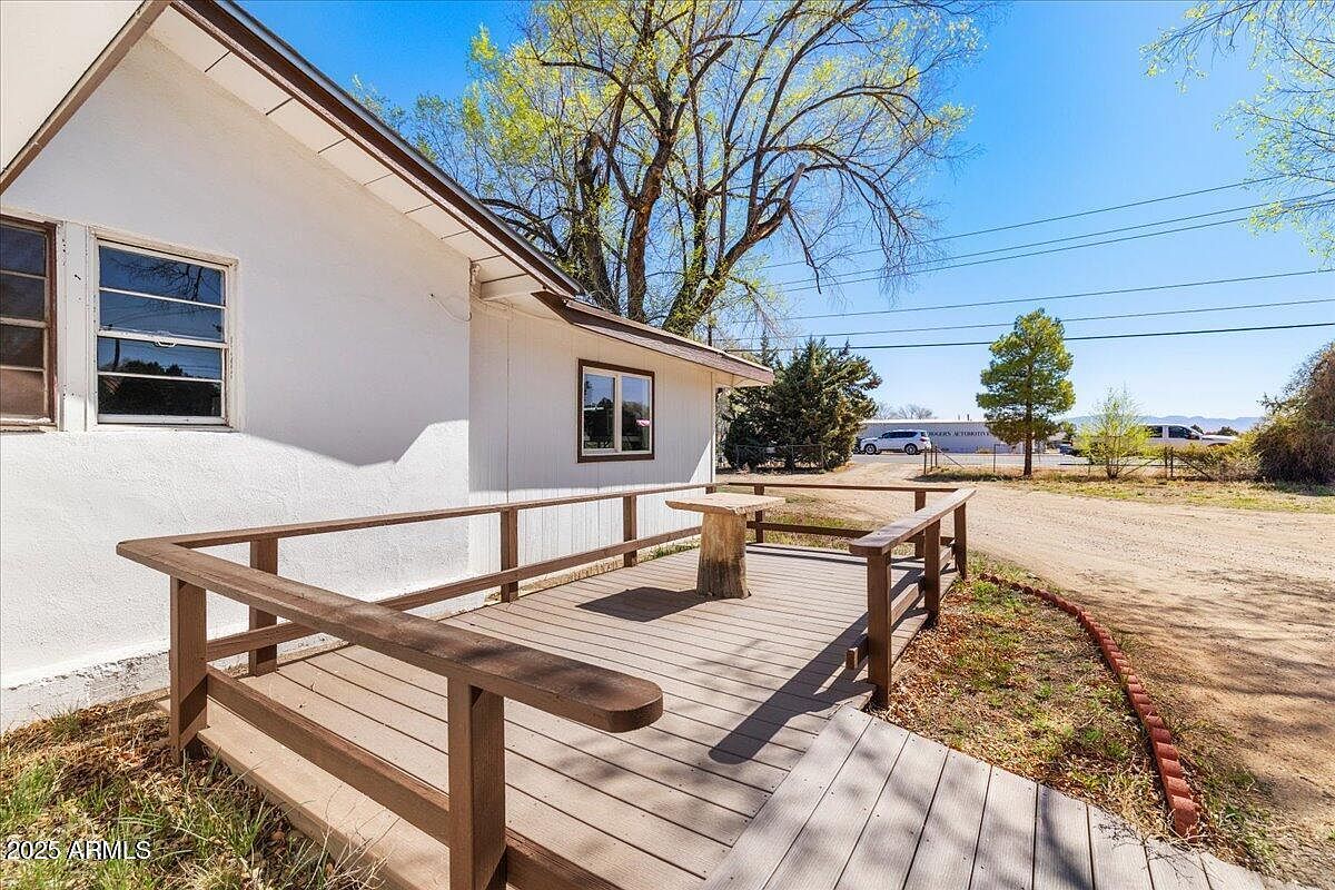 1414 N State Route 89 Route, AZ 86323 - Thumbnail 5