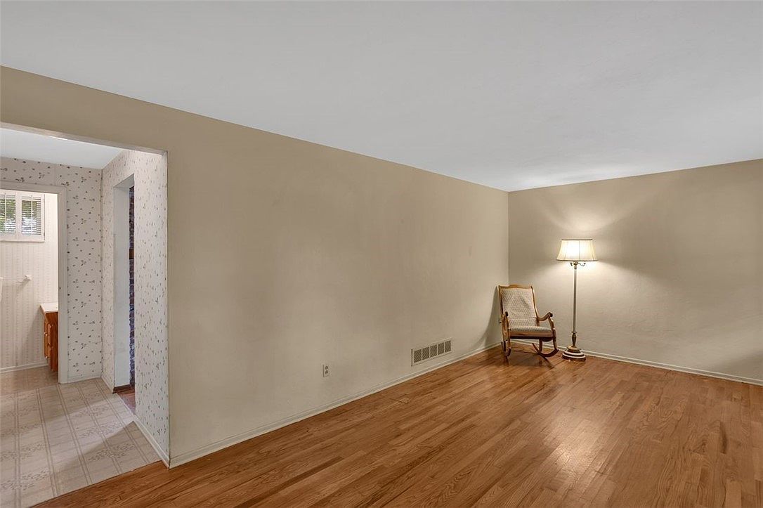 1449 Parkview Dr Allison Park, PA 15101 - Thumbnail 5