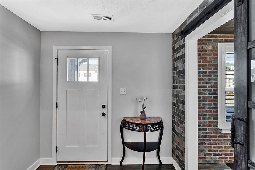 608 Amarth Ln Cranberry Township, PA 16066 - Thumbnail 5