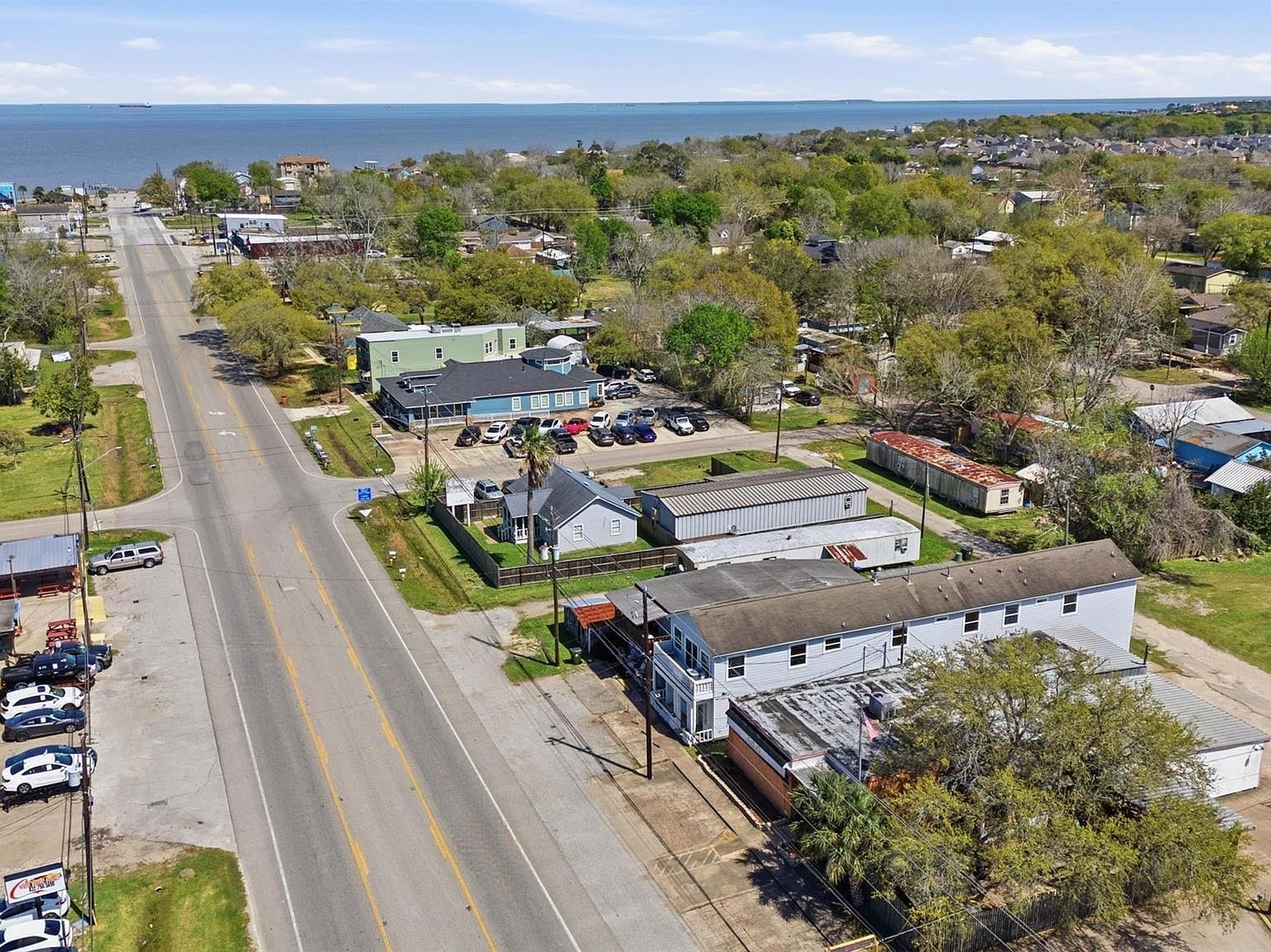 313 Grand Ave Bacliff, TX 77518 - Thumbnail 5