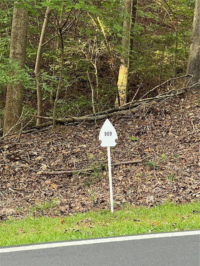 909 S Hogan Dr Westminster, SC 29693 - Thumbnail 5