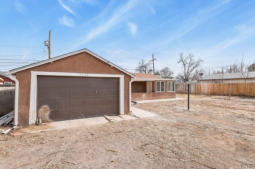 1640 Jackson St Pueblo, CO 81004 - Thumbnail 5