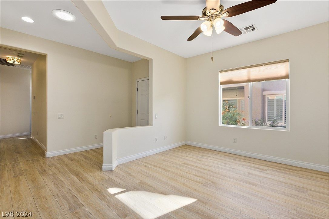 11237 Piper Peak Ln Las Vegas, NV 89138 - Thumbnail 5