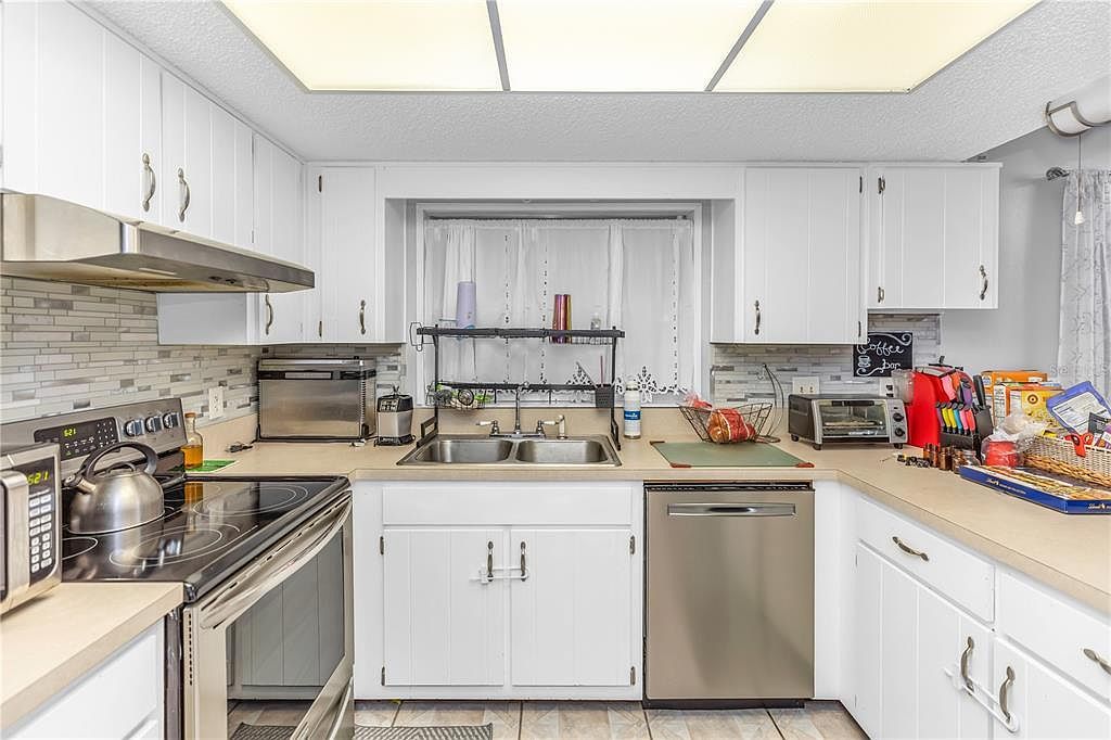 1186 Azora Dr Deltona, FL 32725 - Thumbnail 5