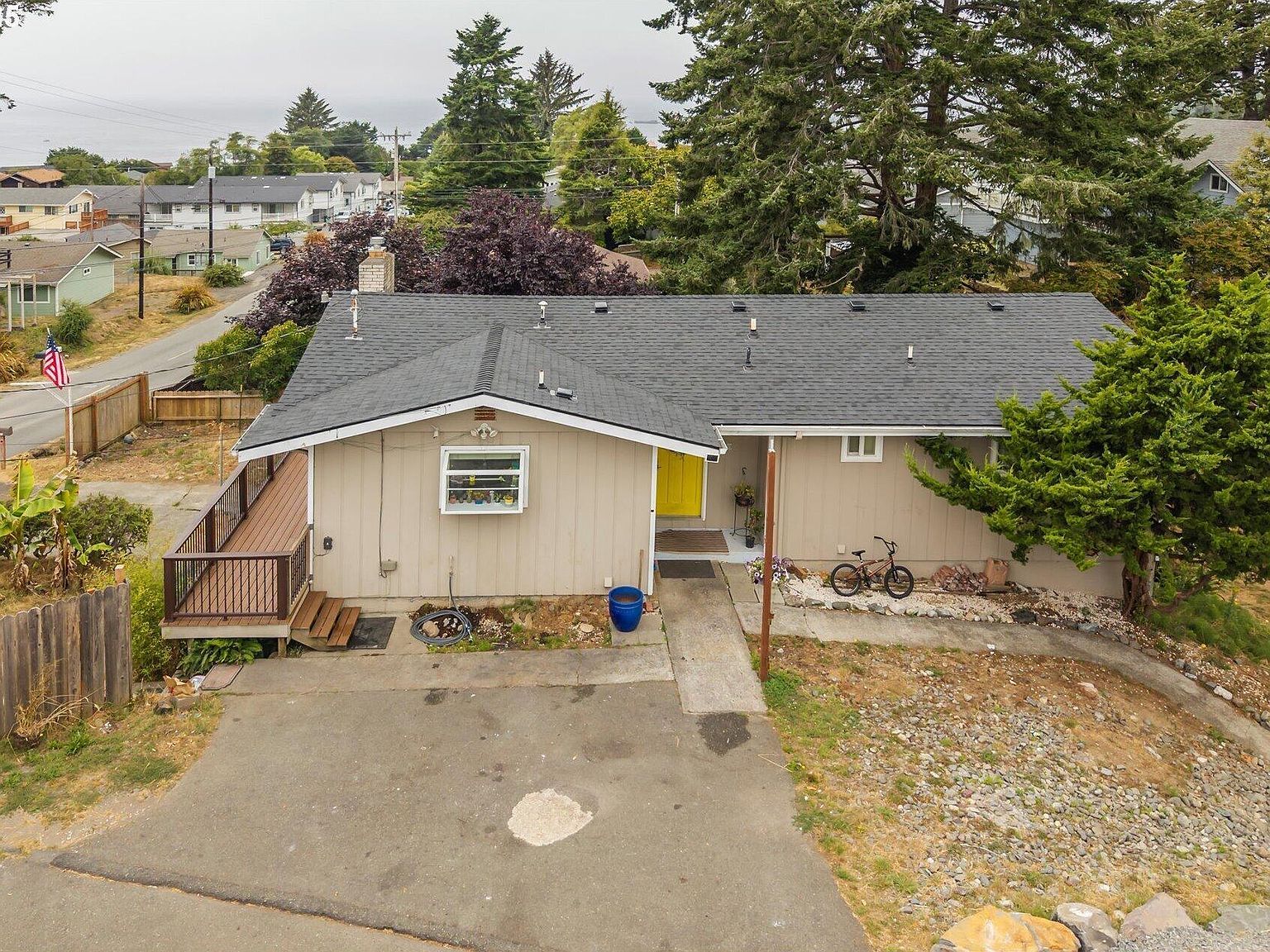 1214 Ransom Ave Brookings, OR 97415 - Thumbnail 5