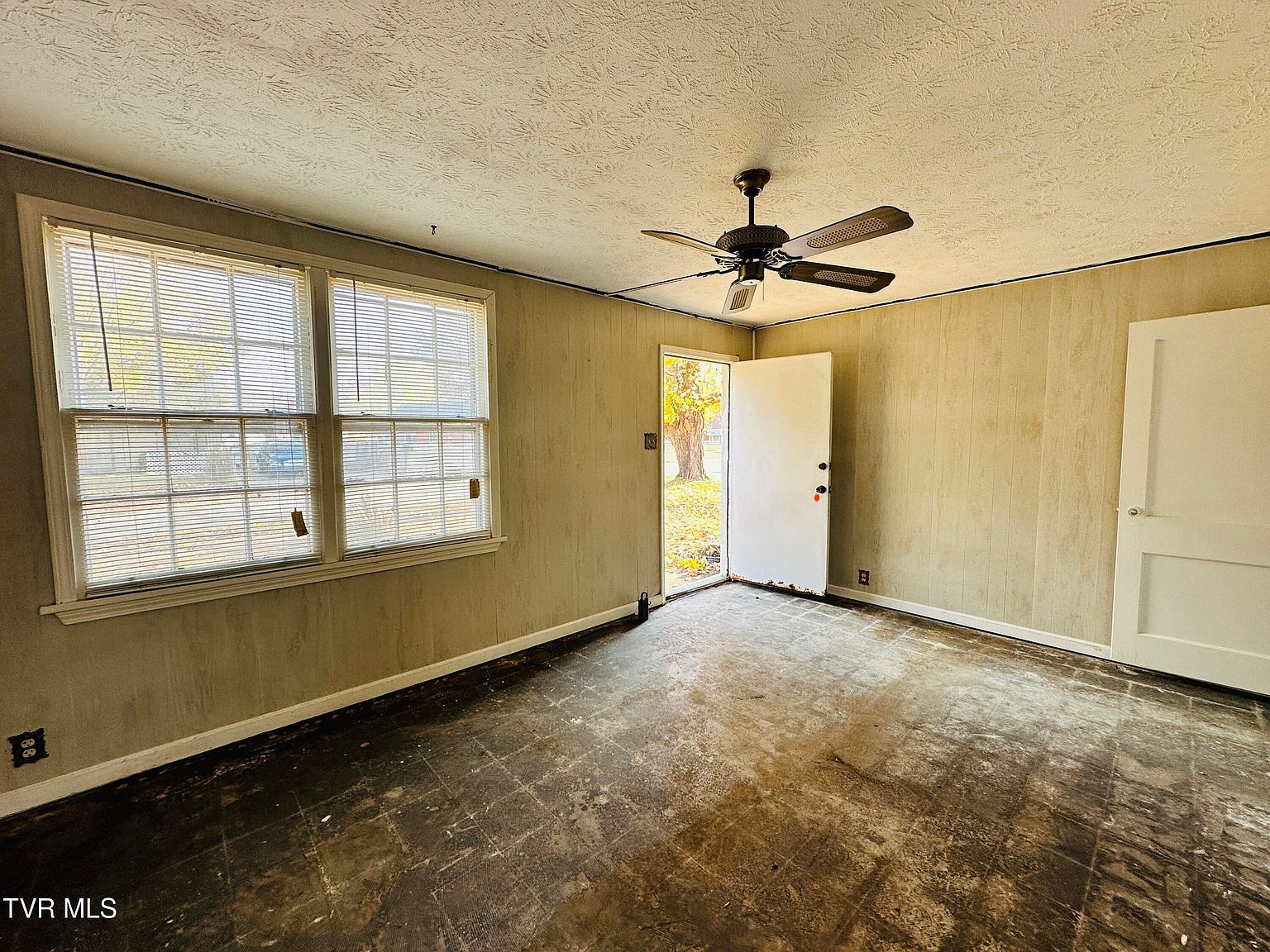 365 Sewanee Ave Kingsport, TN 37660 - Thumbnail 5