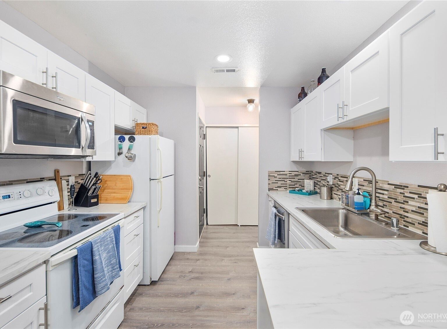 4118 212th St SW APT C103 Mountlake Terrace, WA 98043 - Thumbnail 5