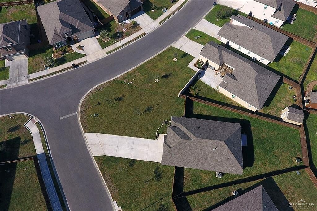 14032 Westcave Falls Ln McAllen, TX 78504 - Thumbnail 5