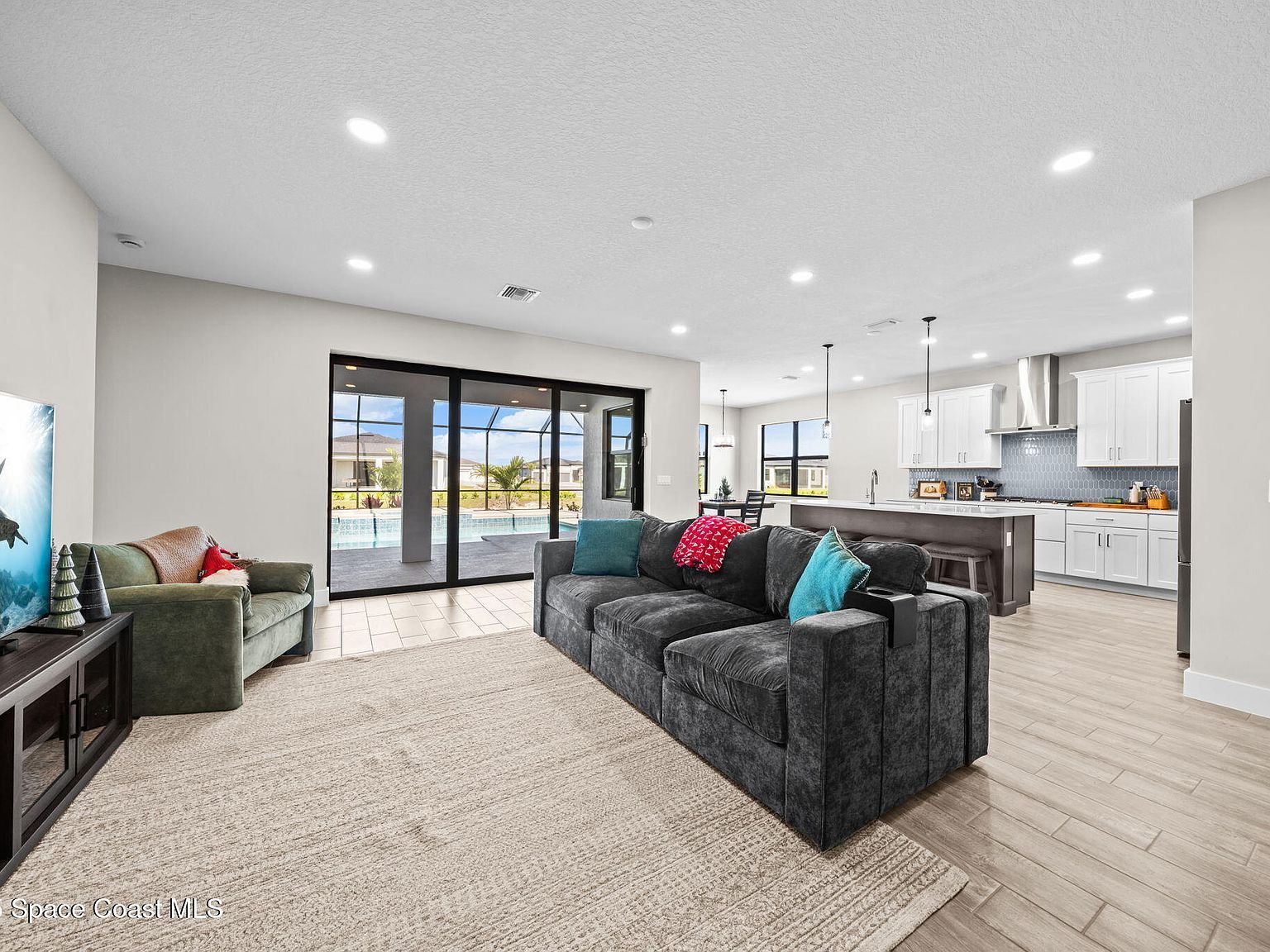 2846 Silverlefe Ln Melbourne, FL 32940 - Thumbnail 5