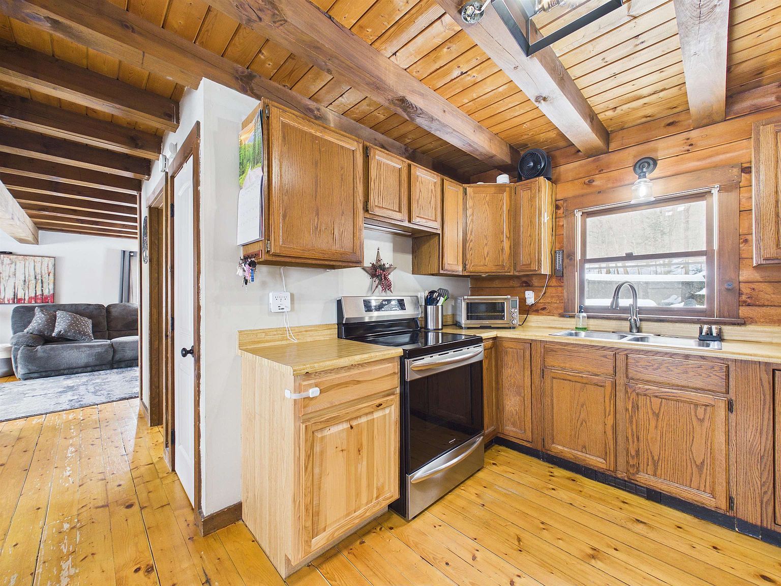 51 Pleasant St Marlborough, NH 03455 - Thumbnail 5