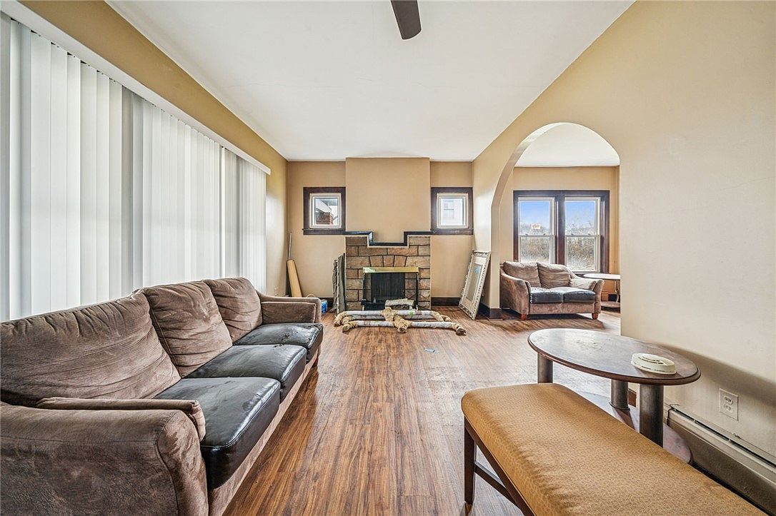 132 W Pennsylvania Ave New Stanton, PA 15672 - Thumbnail 5