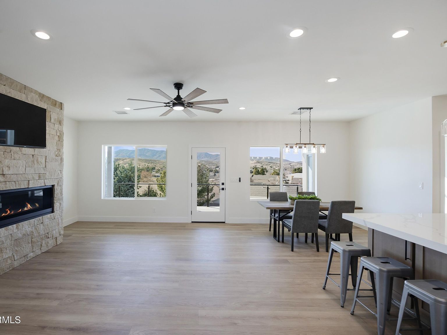 10603 E Straight Arrow Rd Dewey, AZ 86327 - Thumbnail 5