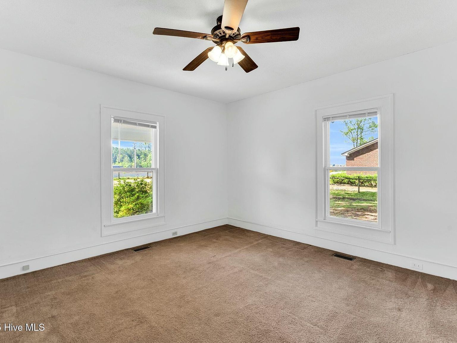 310 Chicopee Rd Benson, NC 27504 - Thumbnail 5