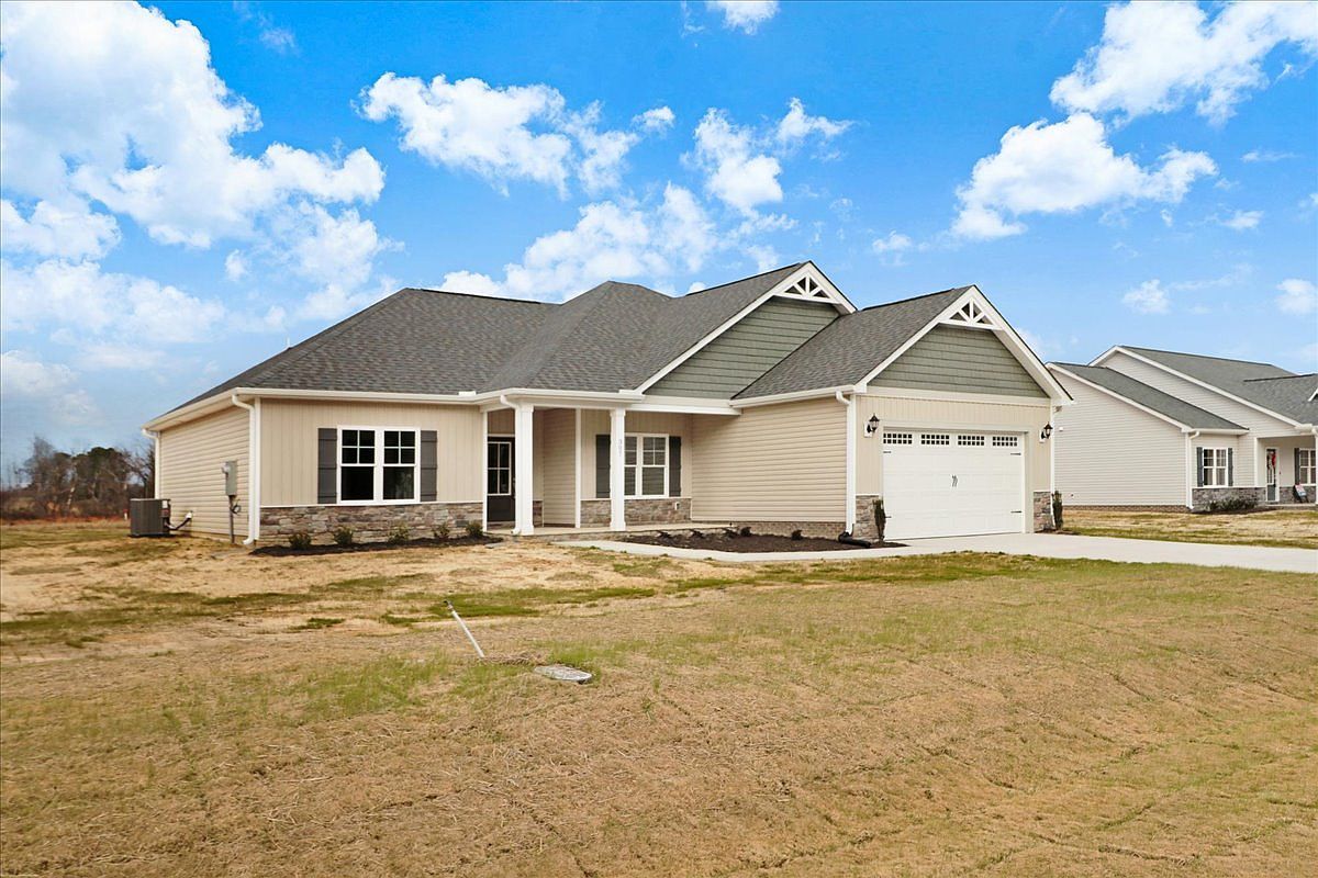 Madelyn Plan, Creeks Edge Pikeville, NC 27863 - Thumbnail 5