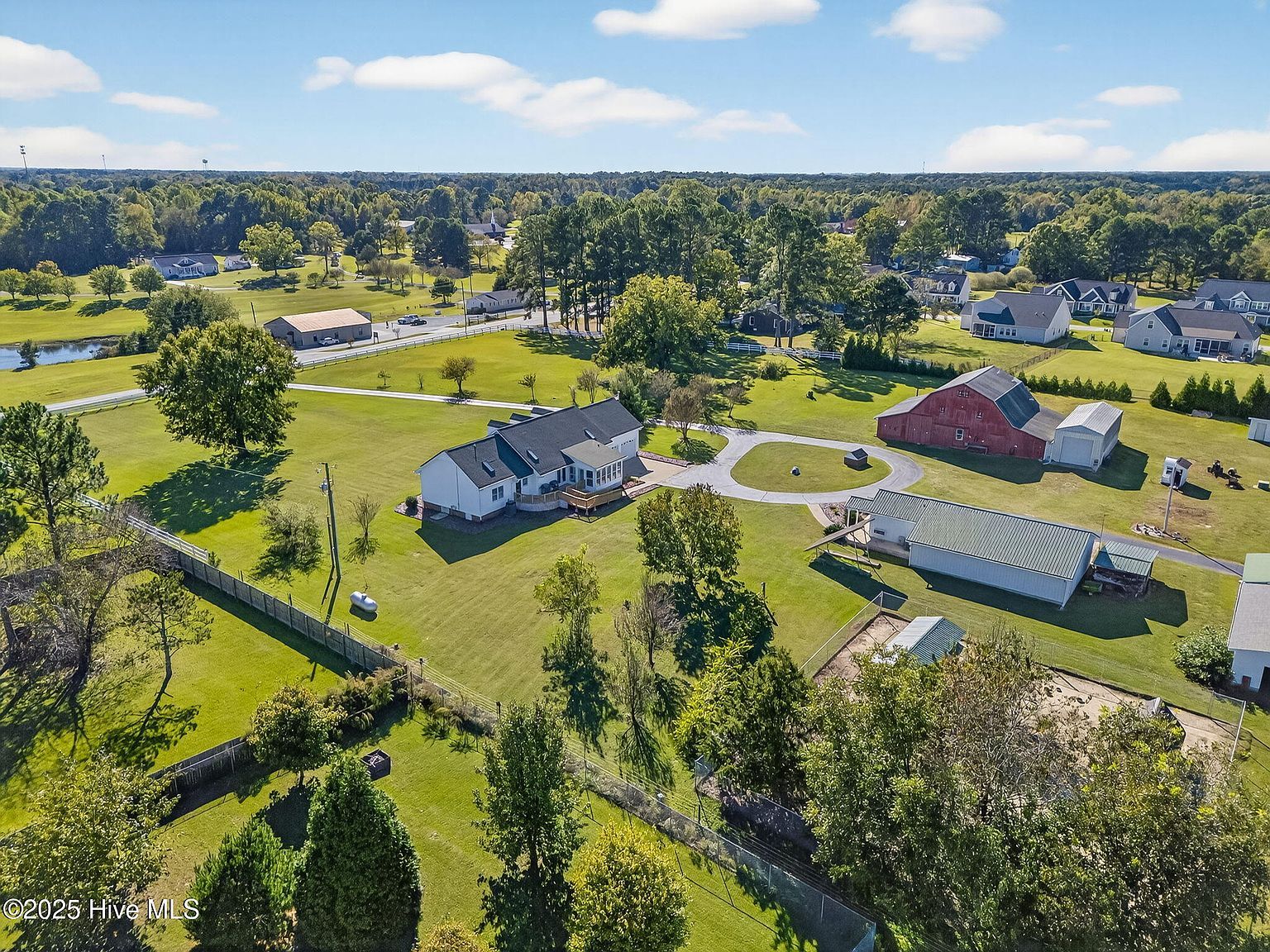 1190 Sanders Rd Benson, NC 27504 - Thumbnail 5