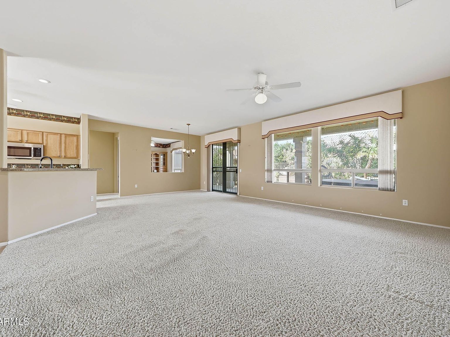 15806 W Kino Dr Surprise, AZ 85374 - Thumbnail 5