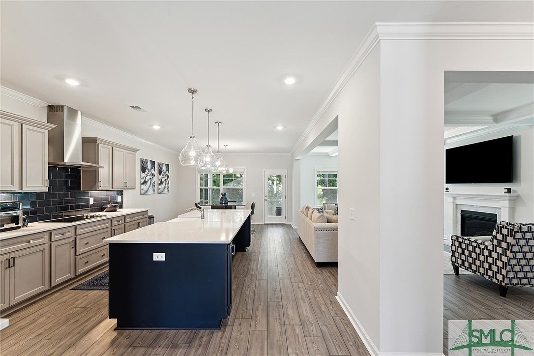 282 Spring Hill Dr Richmond Hill, GA 31324 - Thumbnail 5